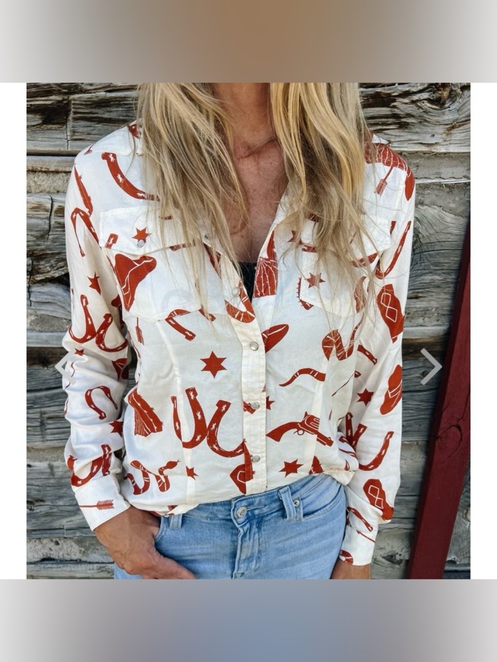 Top - NWT - Austin - Burnt orange & white - Pearl snap Long sleeve  Boot & Snake
